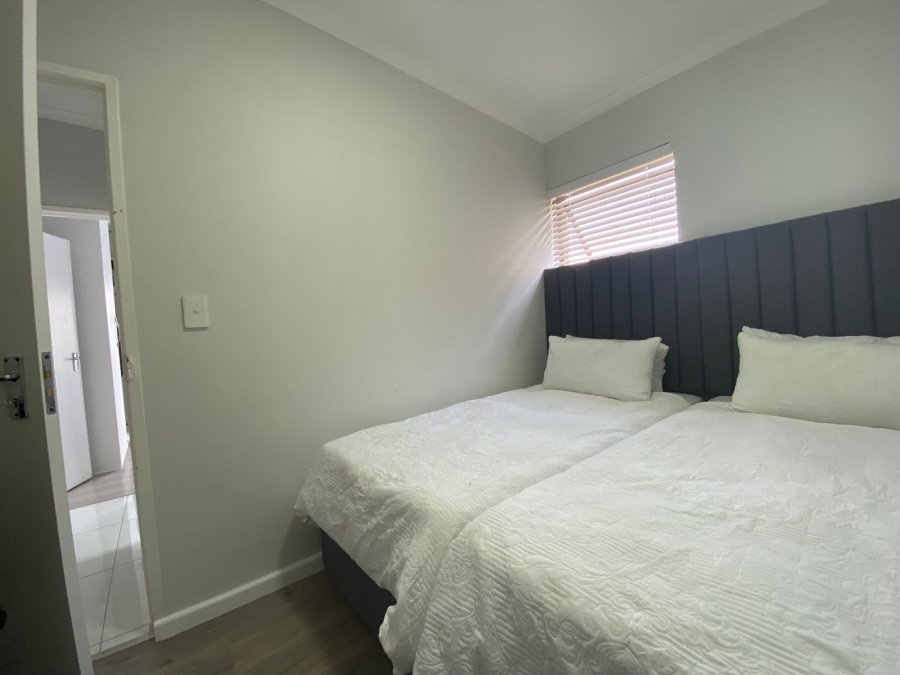 2 Bedroom Property for Sale in Parklands Western Cape